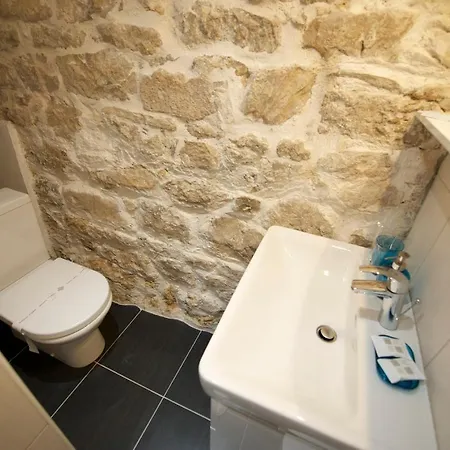 アパート Luxury Spacious In The Heart Of スプリト