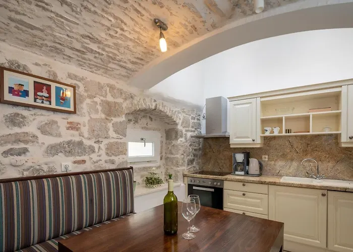 Daire Luxury Spacious In The Heart Of