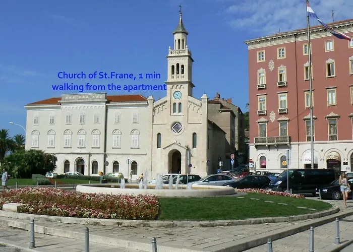 Luxury Spacious In The Heart Of Apartament Split