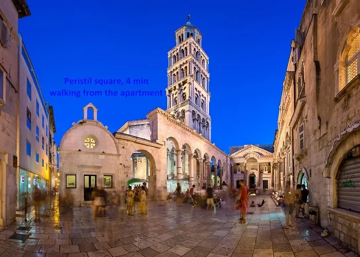 Luxury Spacious In The Heart Of Daire Split