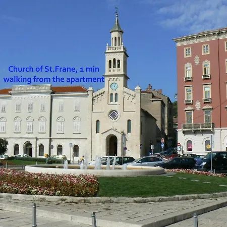 Luxury Spacious In The Heart Of Lägenhet Split